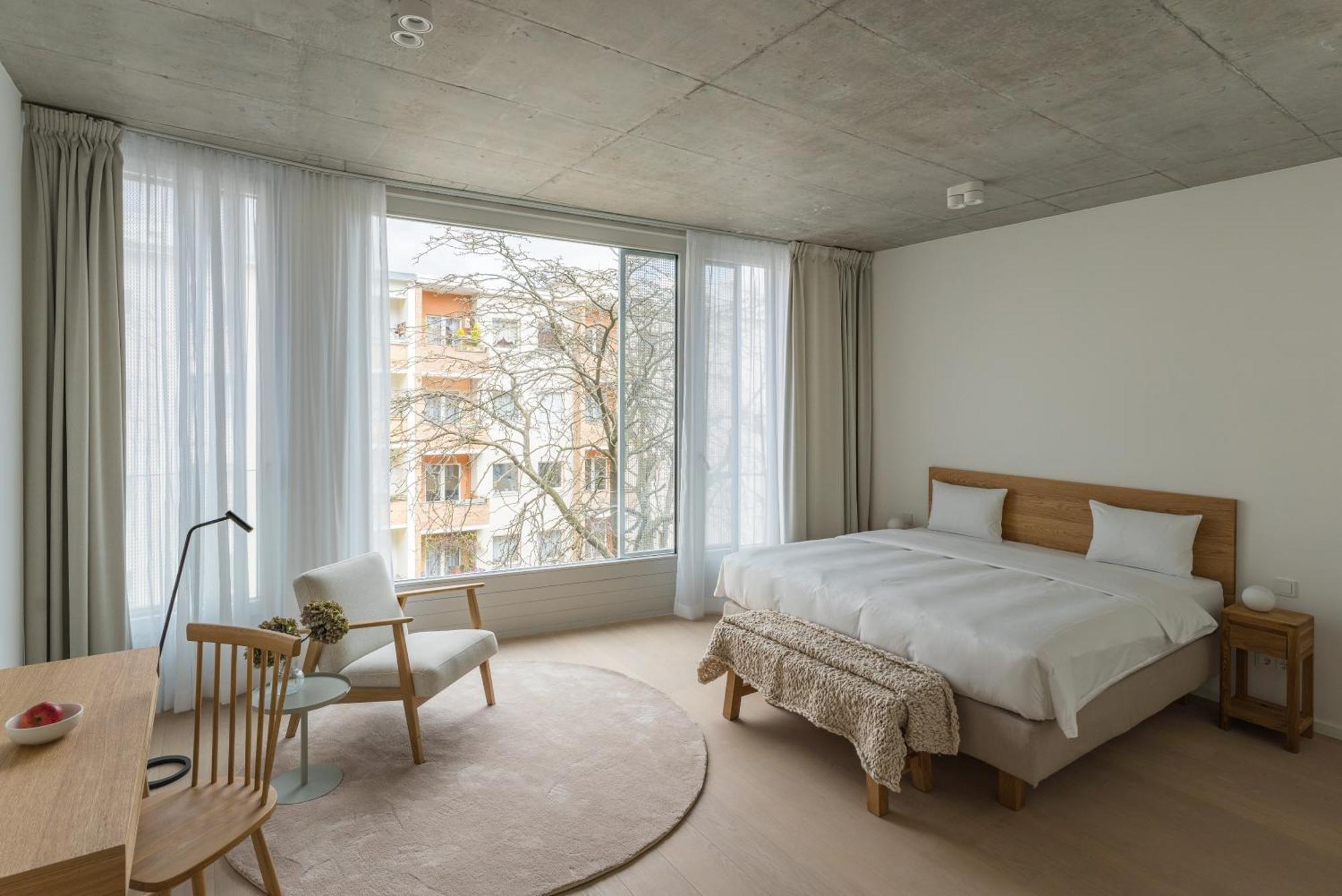 Wilmina Aparthotel